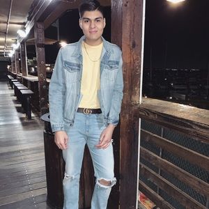 Meet your Posher, Alejandro